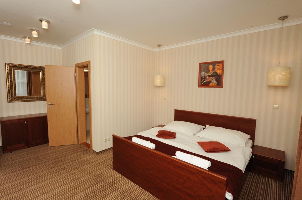 Hotel Encian Rajecké Teplice Εξωτερικό φωτογραφία