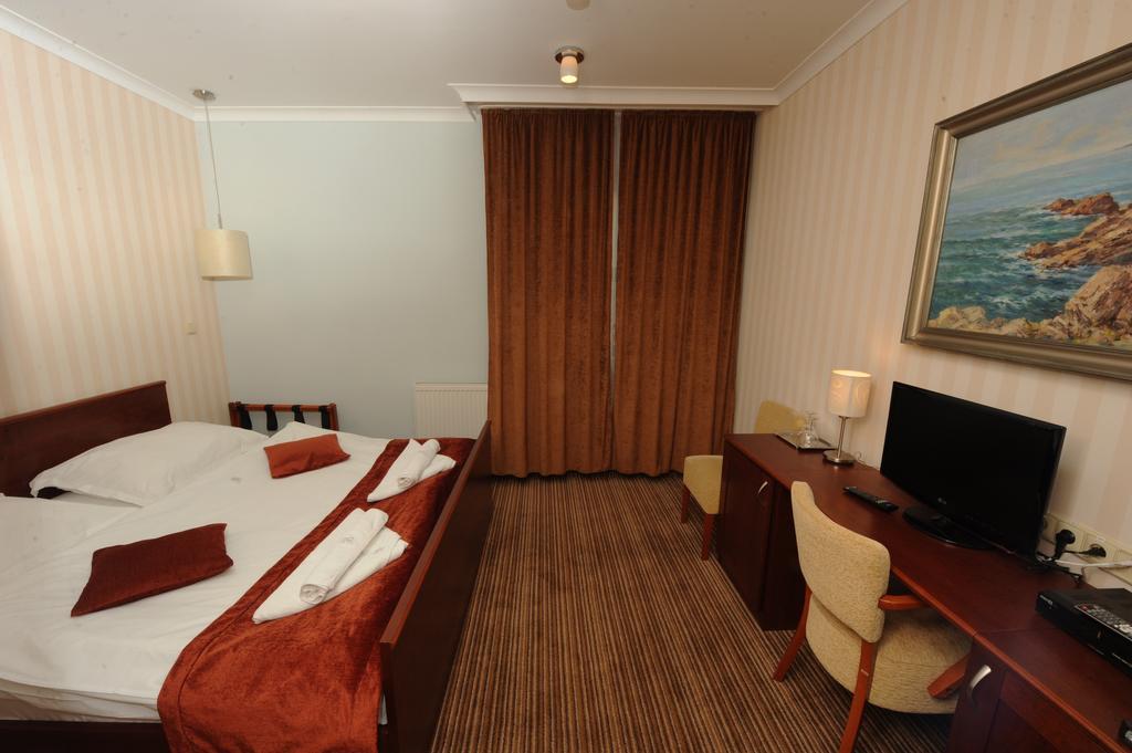 Hotel Encian Rajecké Teplice Εξωτερικό φωτογραφία