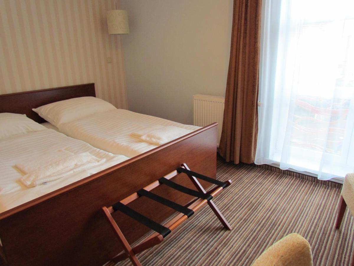 Hotel Encian Rajecké Teplice Εξωτερικό φωτογραφία