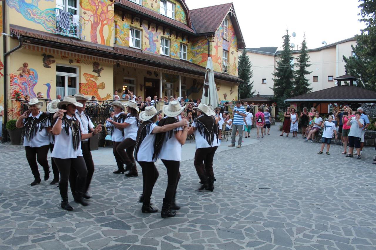 Hotel Encian Rajecké Teplice Εξωτερικό φωτογραφία