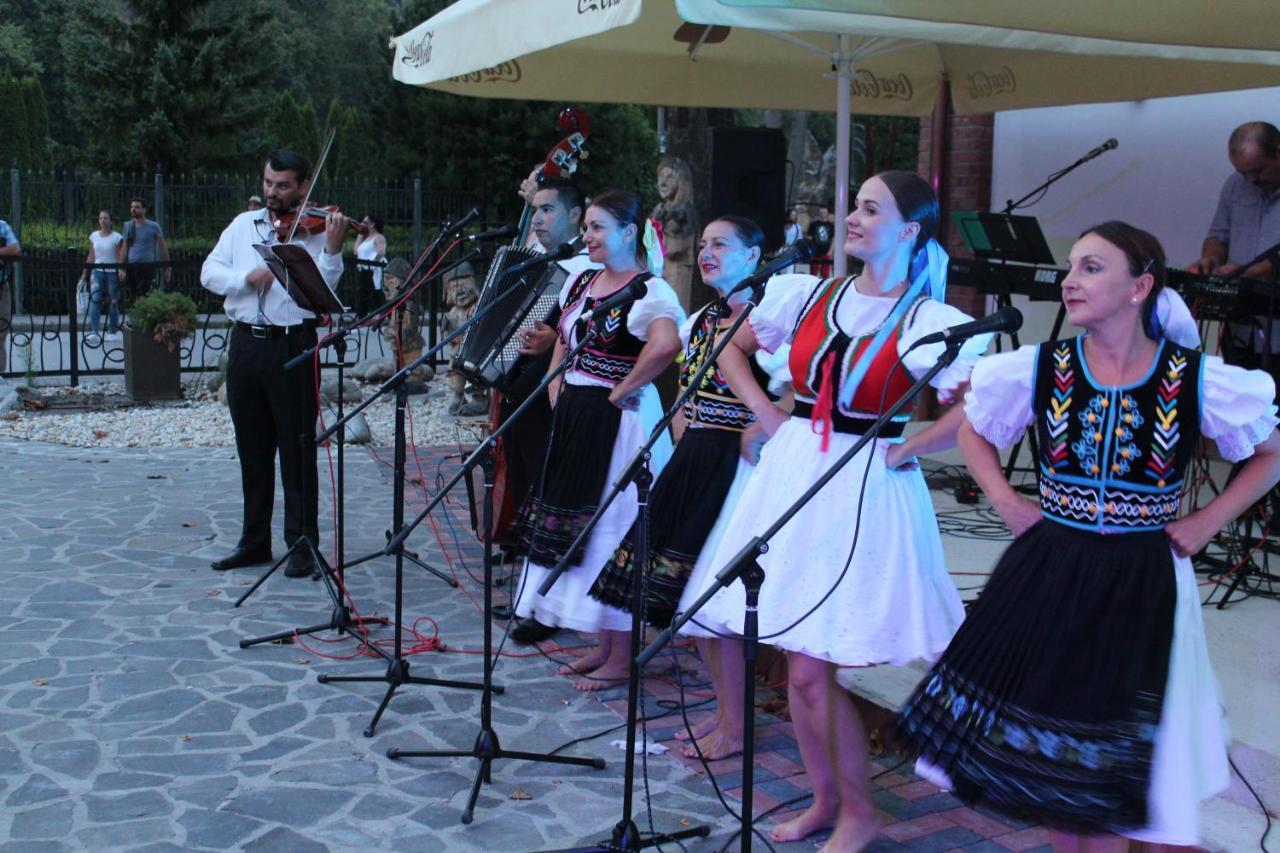 Hotel Encian Rajecké Teplice Εξωτερικό φωτογραφία